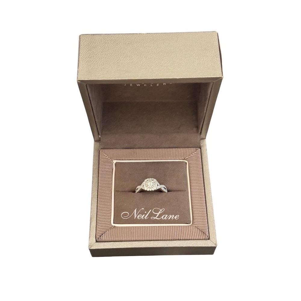 Neil Lane Diamond Halo Infinity Twist Engagement Ring Size 8 with Box